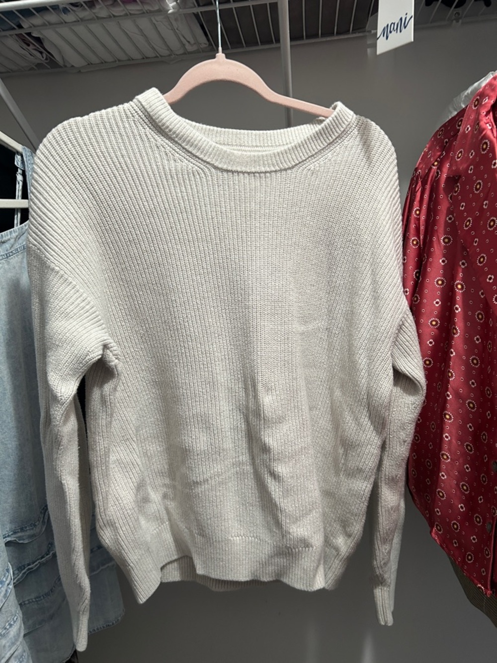 Classic Men’s Gap Crewneck Ribbed Sweater in Light Beige